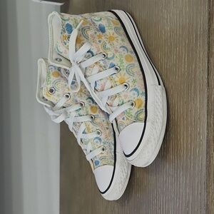 Pastel colored Chucks size 1.5